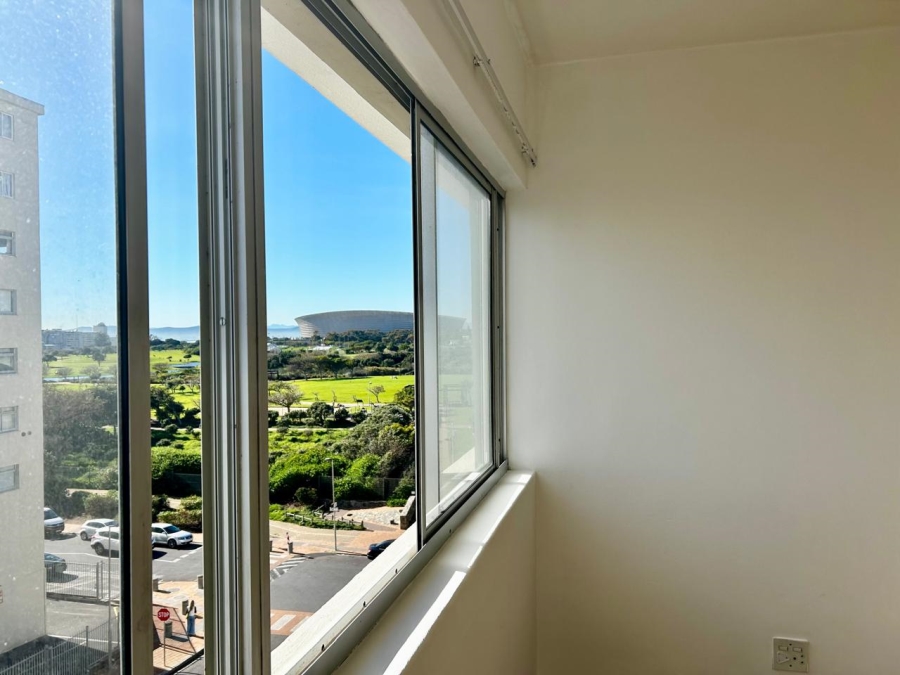 To Let 3 Bedroom Property for Rent in Mouille Point Western Cape